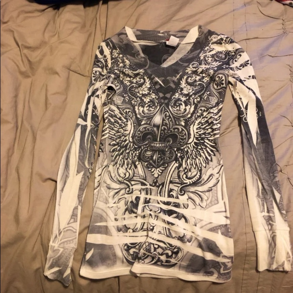 Women’s sweater